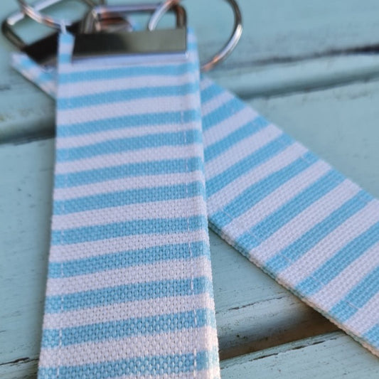 Sleutelhanger blauw witte streep